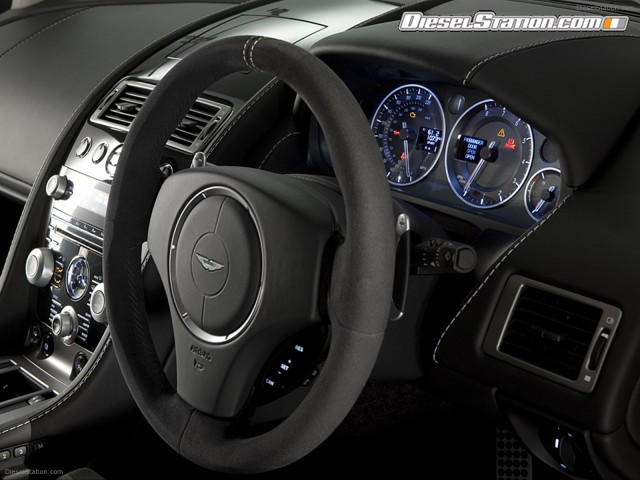 Aston Martin V8 Vantage N420 2011 Picture #3 Aston Martin V8 Vantage N420 2011 Picture #3